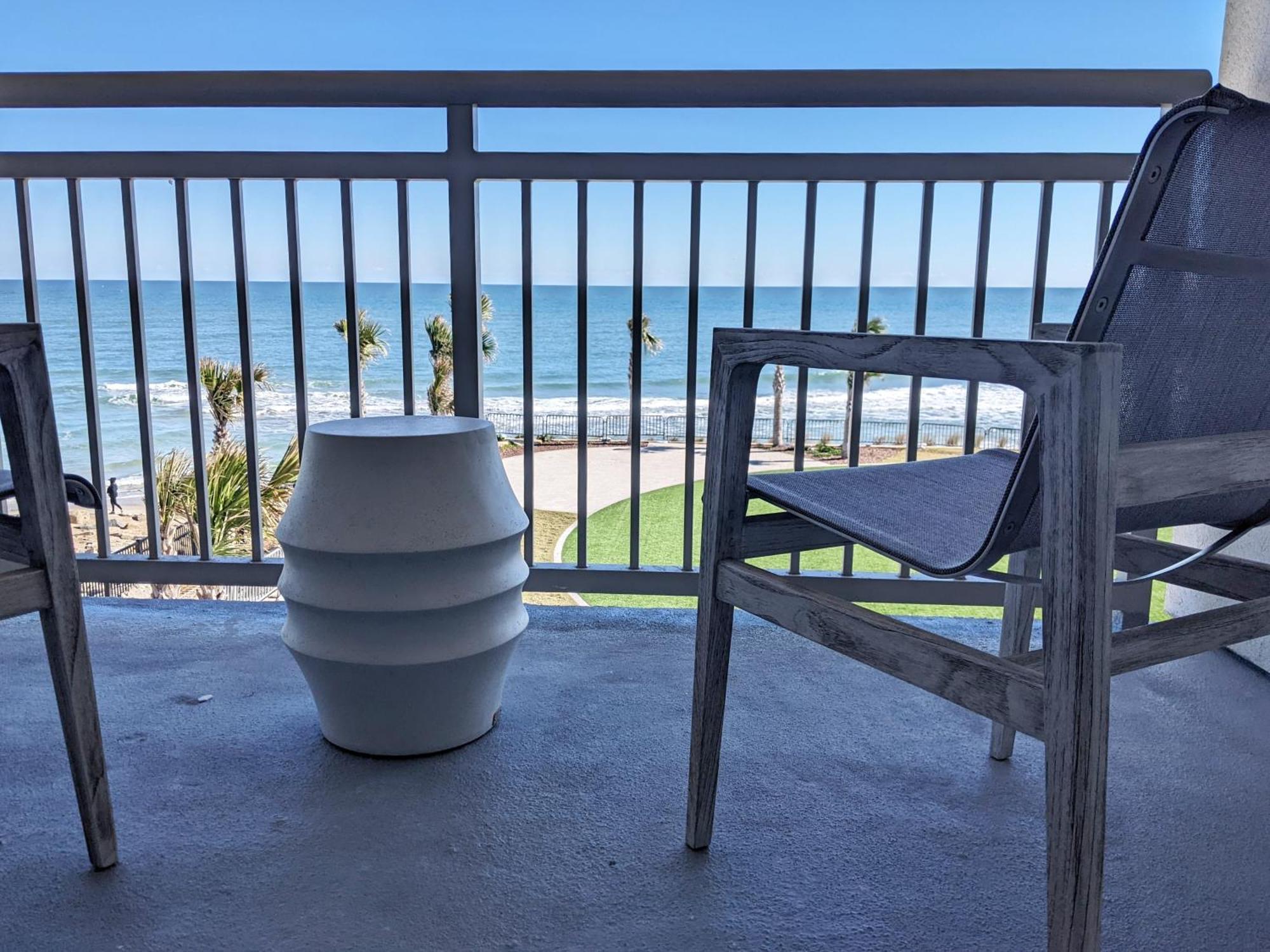 King Studio Suite Balcony Ocean View