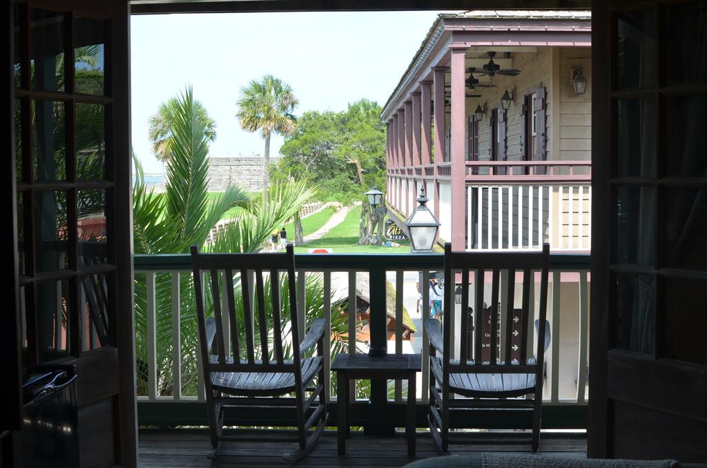 Superior King Room Balcony,406758681:JPEG